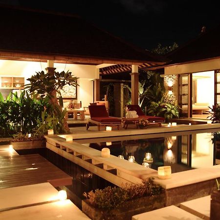 Villa Alex Seminyak Kültér fotó